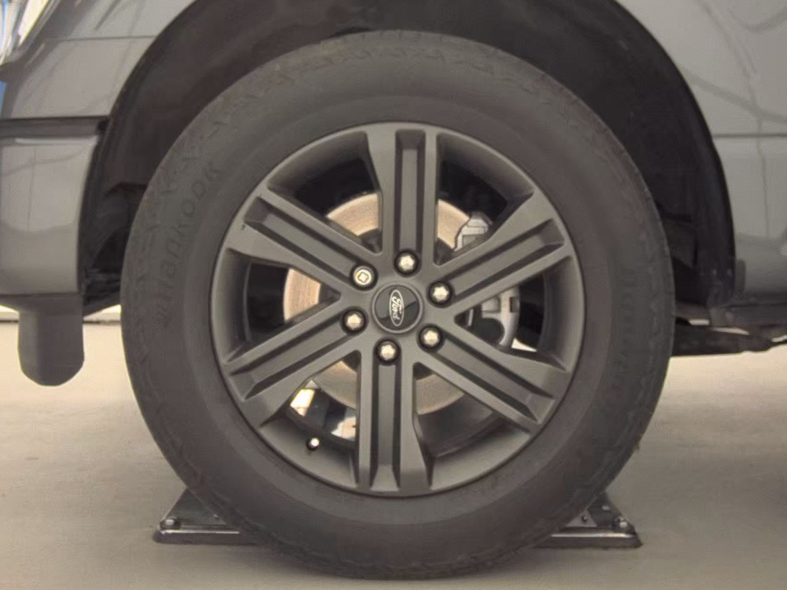 2022 Ford F-150 Hybrid XLT AWD