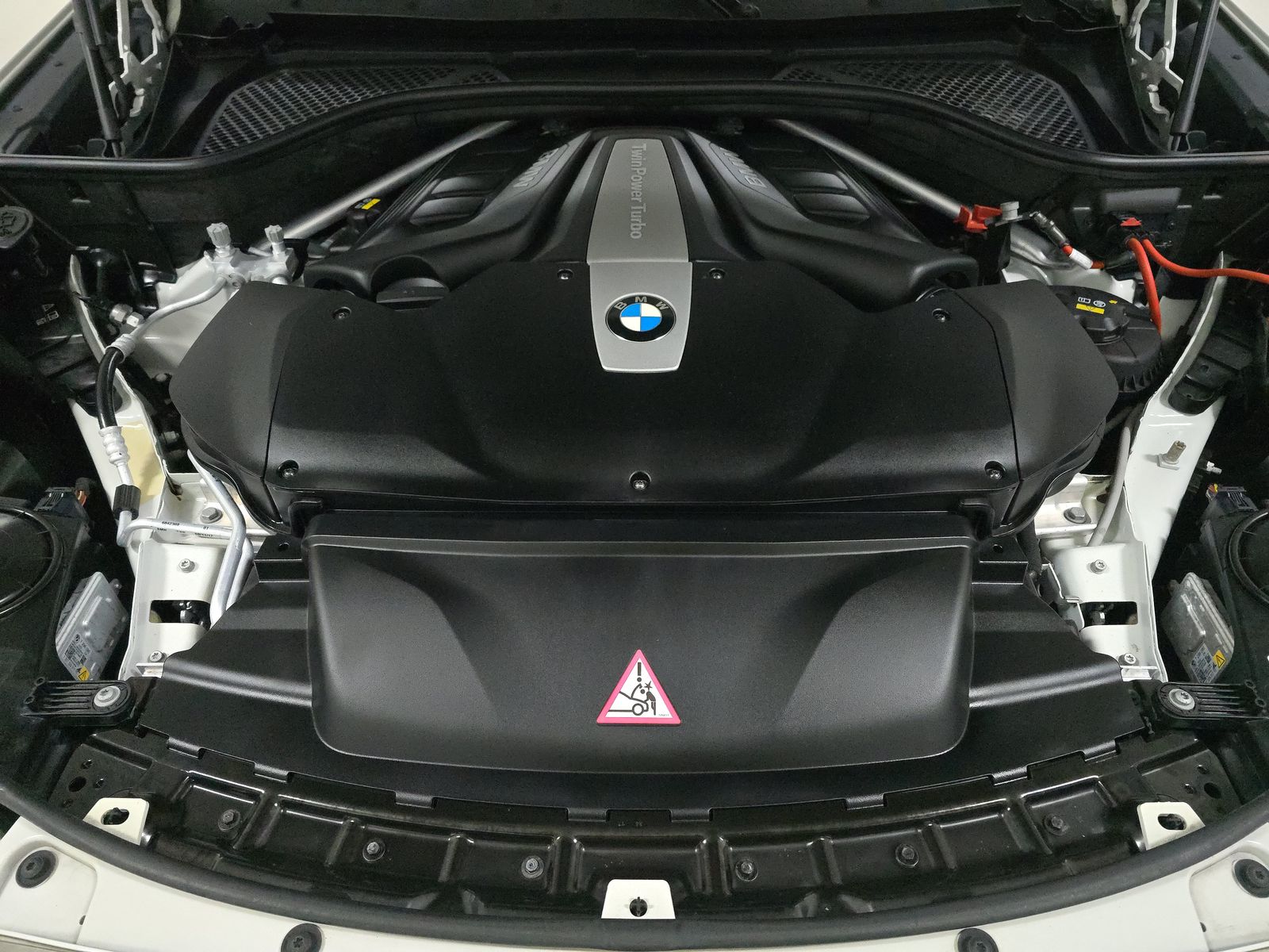 2018 BMW X6 xDrive50i AWD