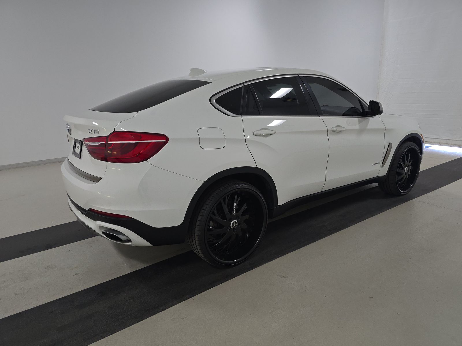 2018 BMW X6 xDrive50i AWD