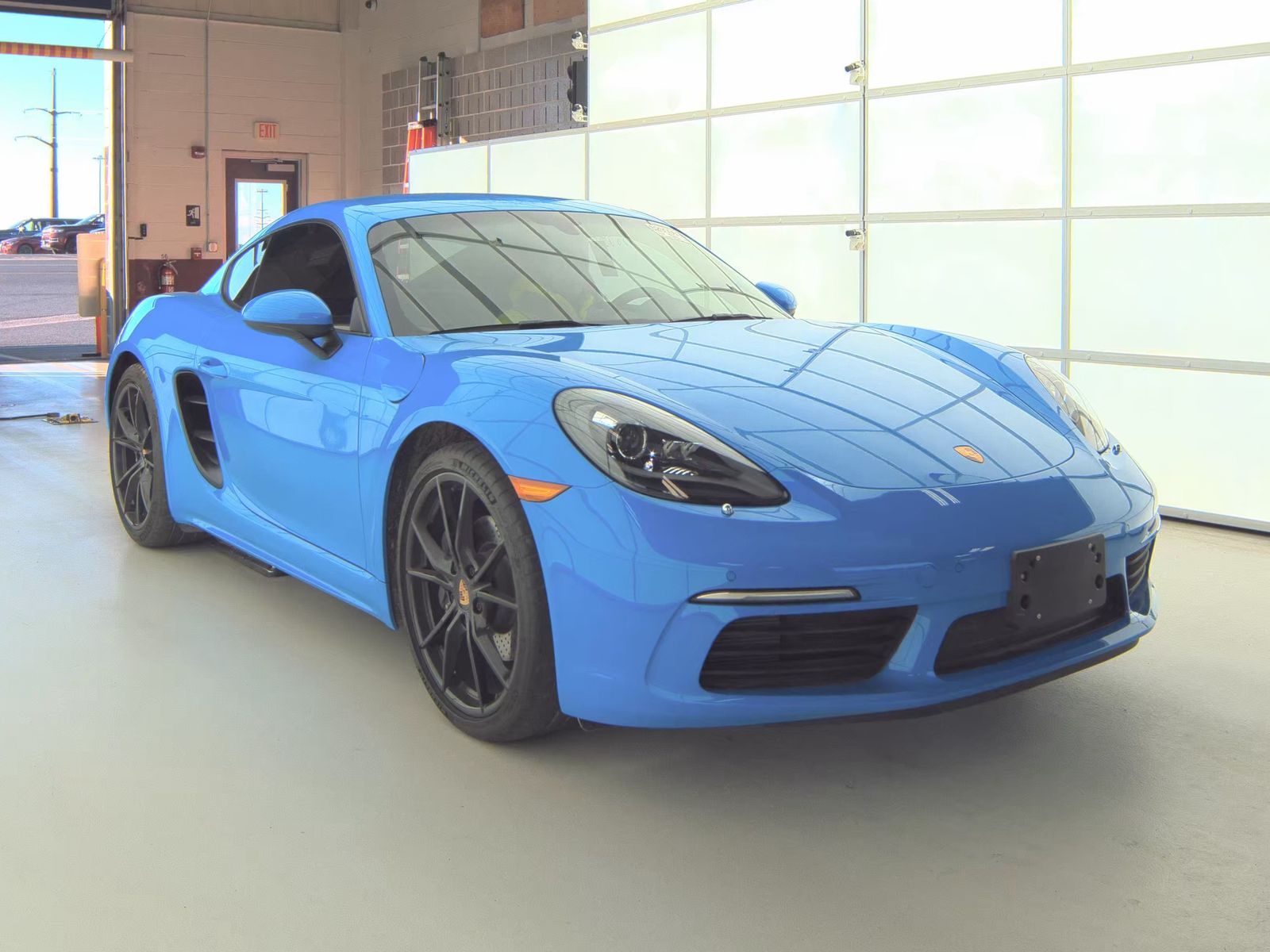 2025 Porsche 718 Cayman Base RWD