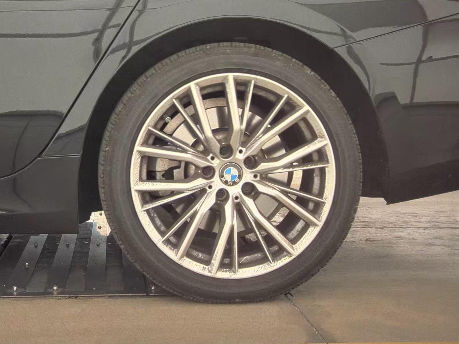 2023 BMW 3 Series 330i RWD