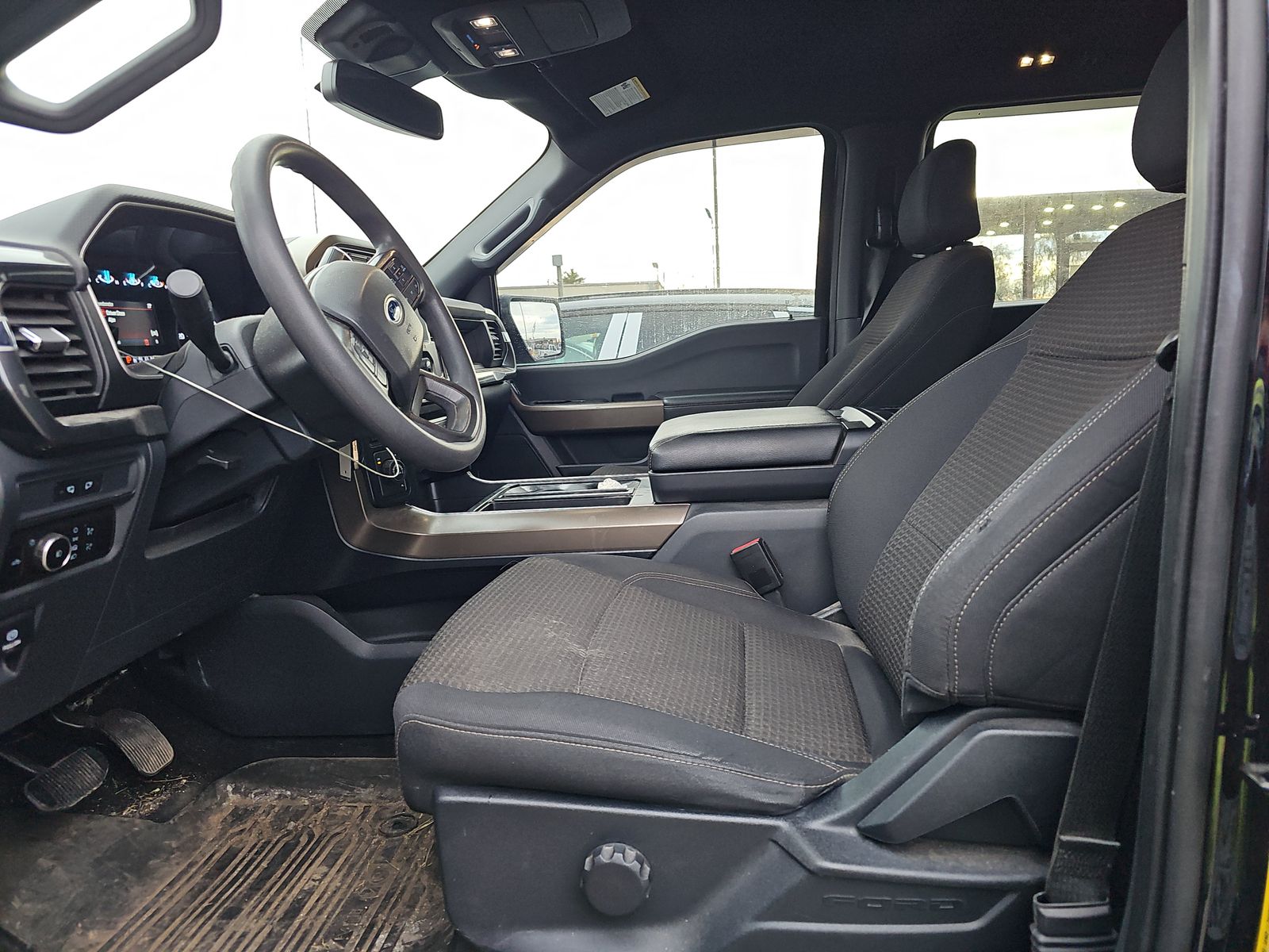 2023 Ford F-150 XL AWD