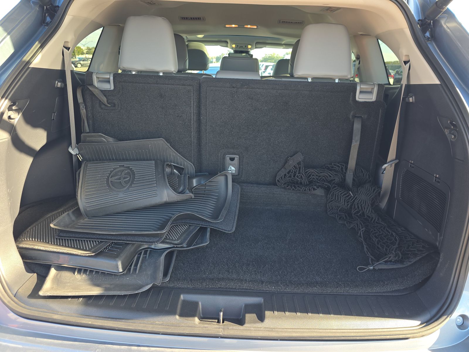 2024 Toyota Highlander XLE FWD