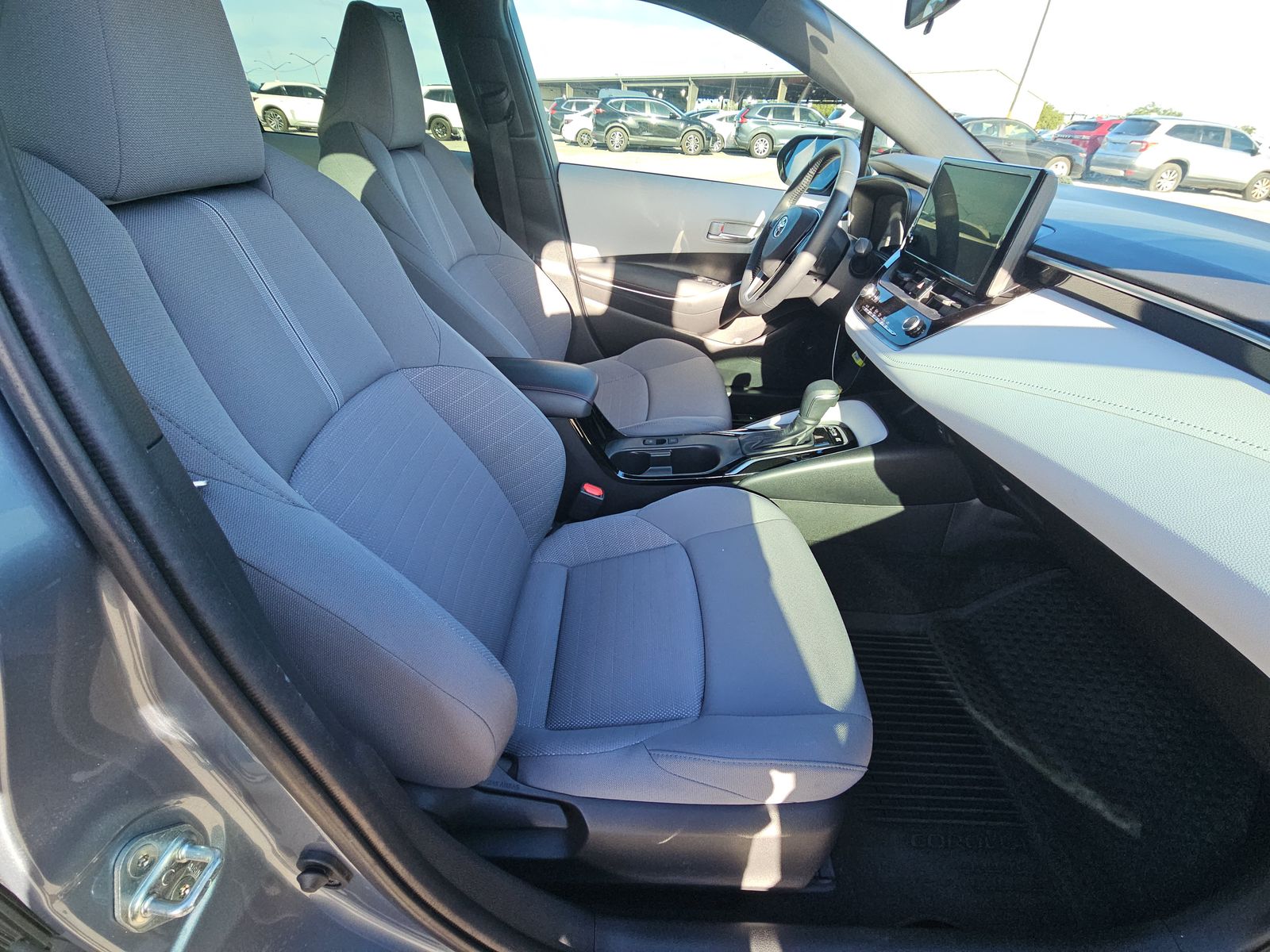 2025 Toyota Corolla Hybrid SE FWD