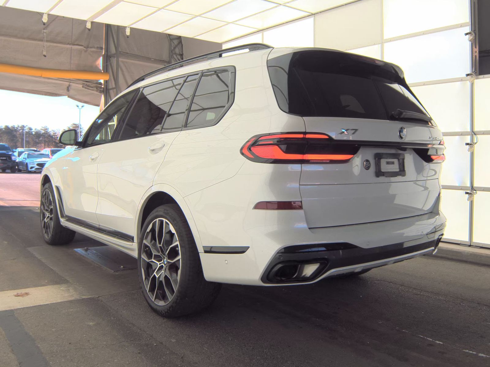 2025 BMW X7 xDrive40i AWD