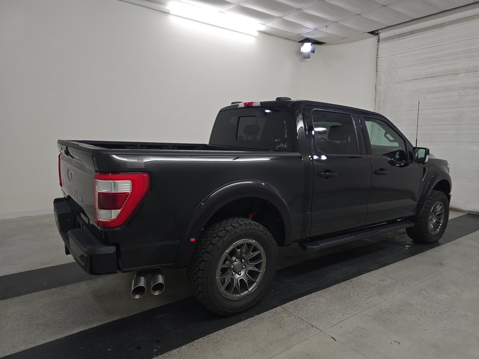 2023 Ford F-150 Lariat AWD
