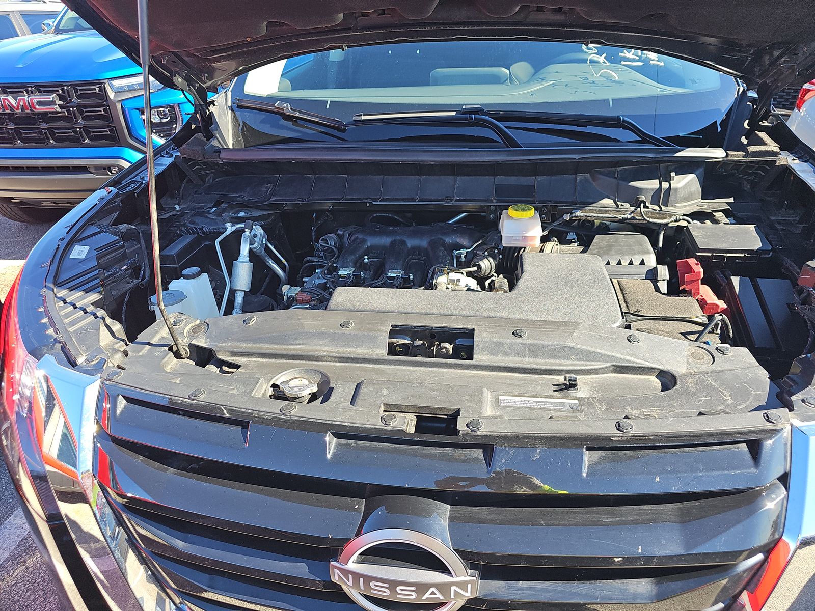 2024 Nissan Pathfinder SV FWD