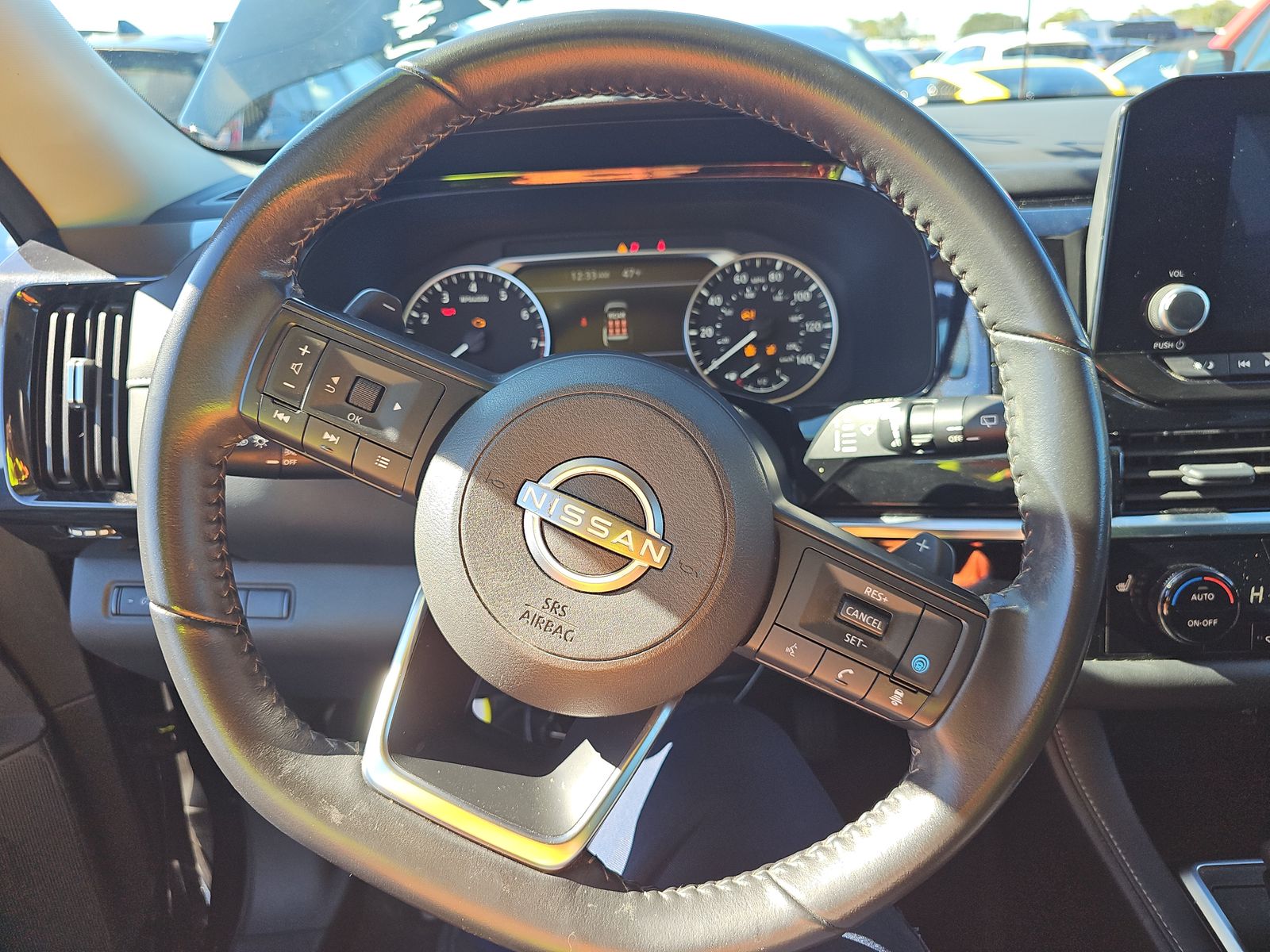 2024 Nissan Pathfinder SV FWD