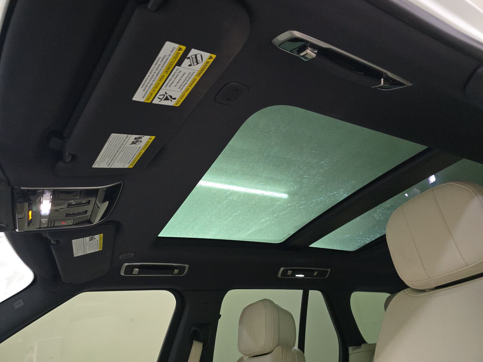 2023 Land Rover Range Rover SE AWD