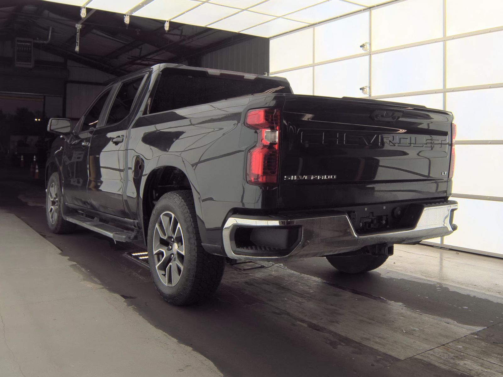 2022 Chevrolet Silverado 1500 LT AWD