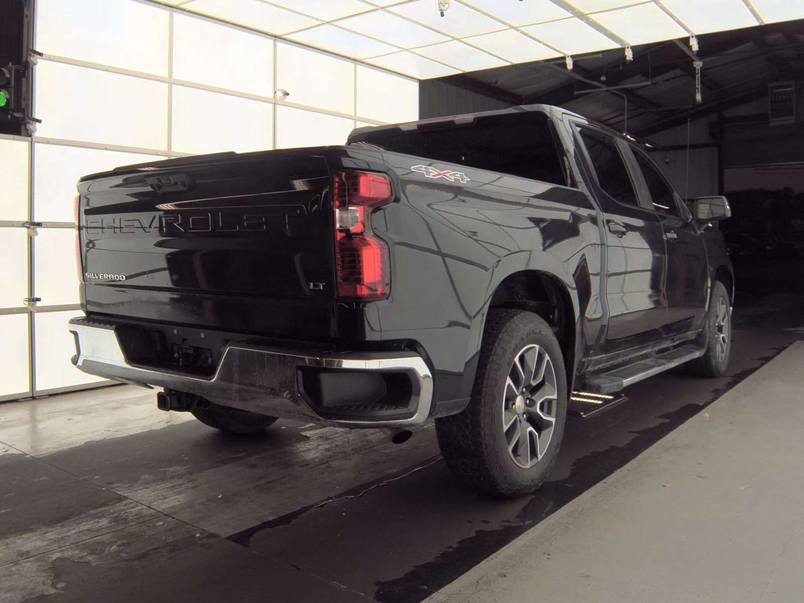 2022 Chevrolet Silverado 1500 LT AWD