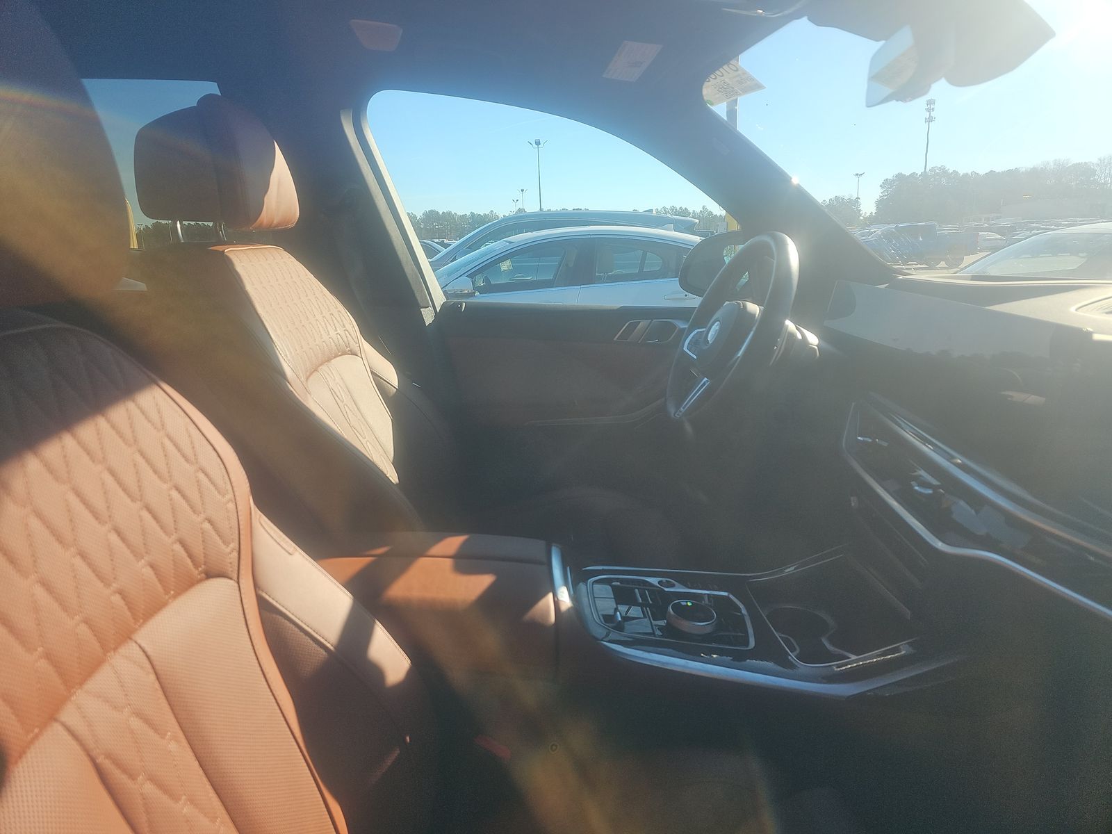 2025 BMW X7 M60i AWD