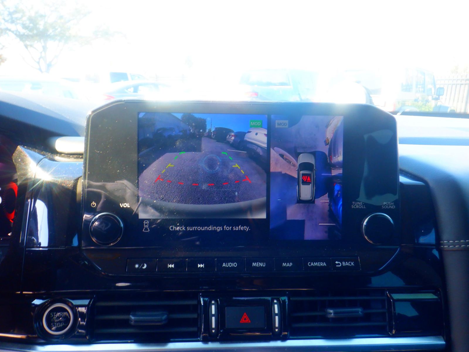 2023 Nissan Pathfinder Platinum FWD