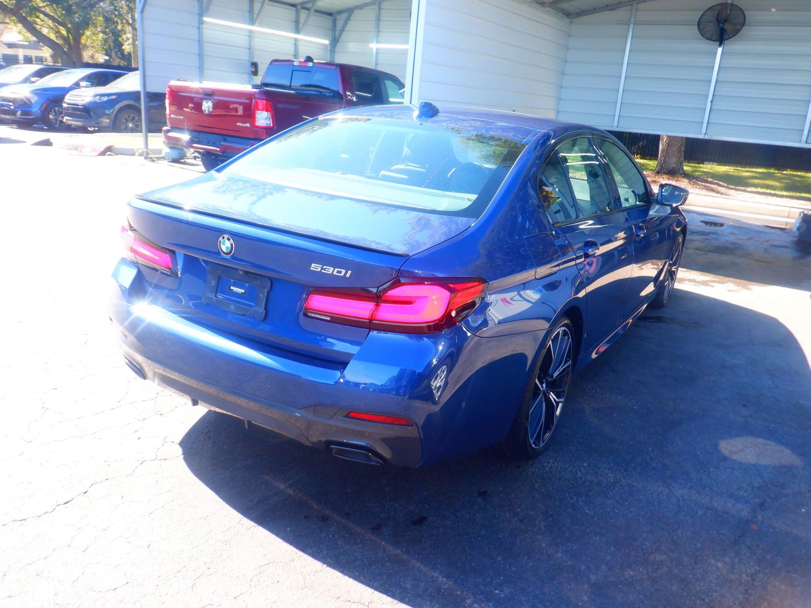 2023 BMW 5 Series 530i RWD