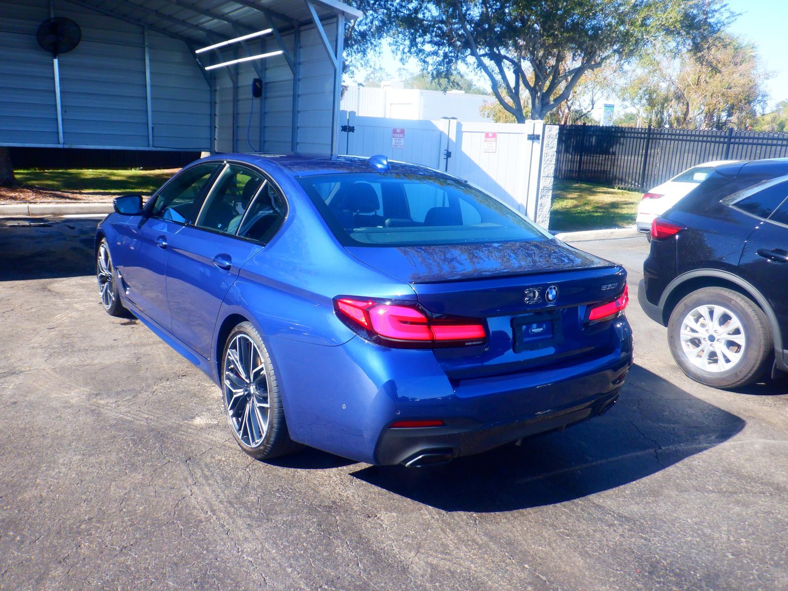 2023 BMW 5 Series 530i RWD