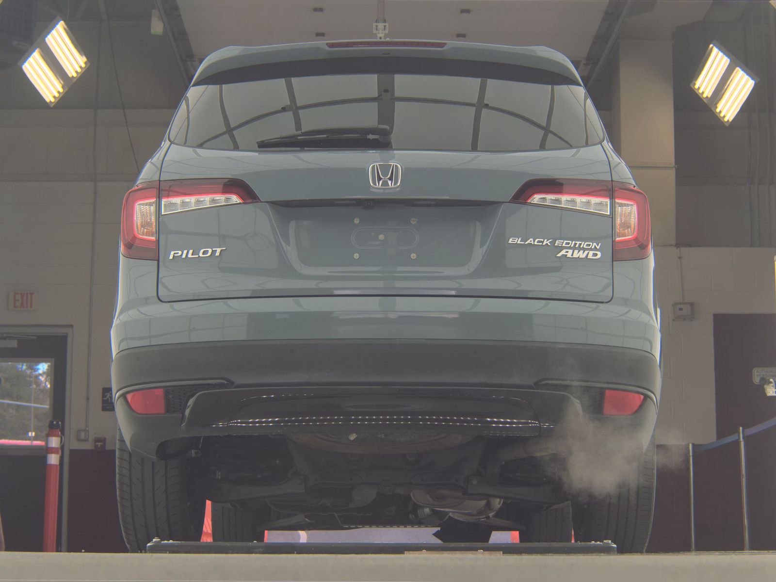 2022 Honda Pilot Black Edition AWD