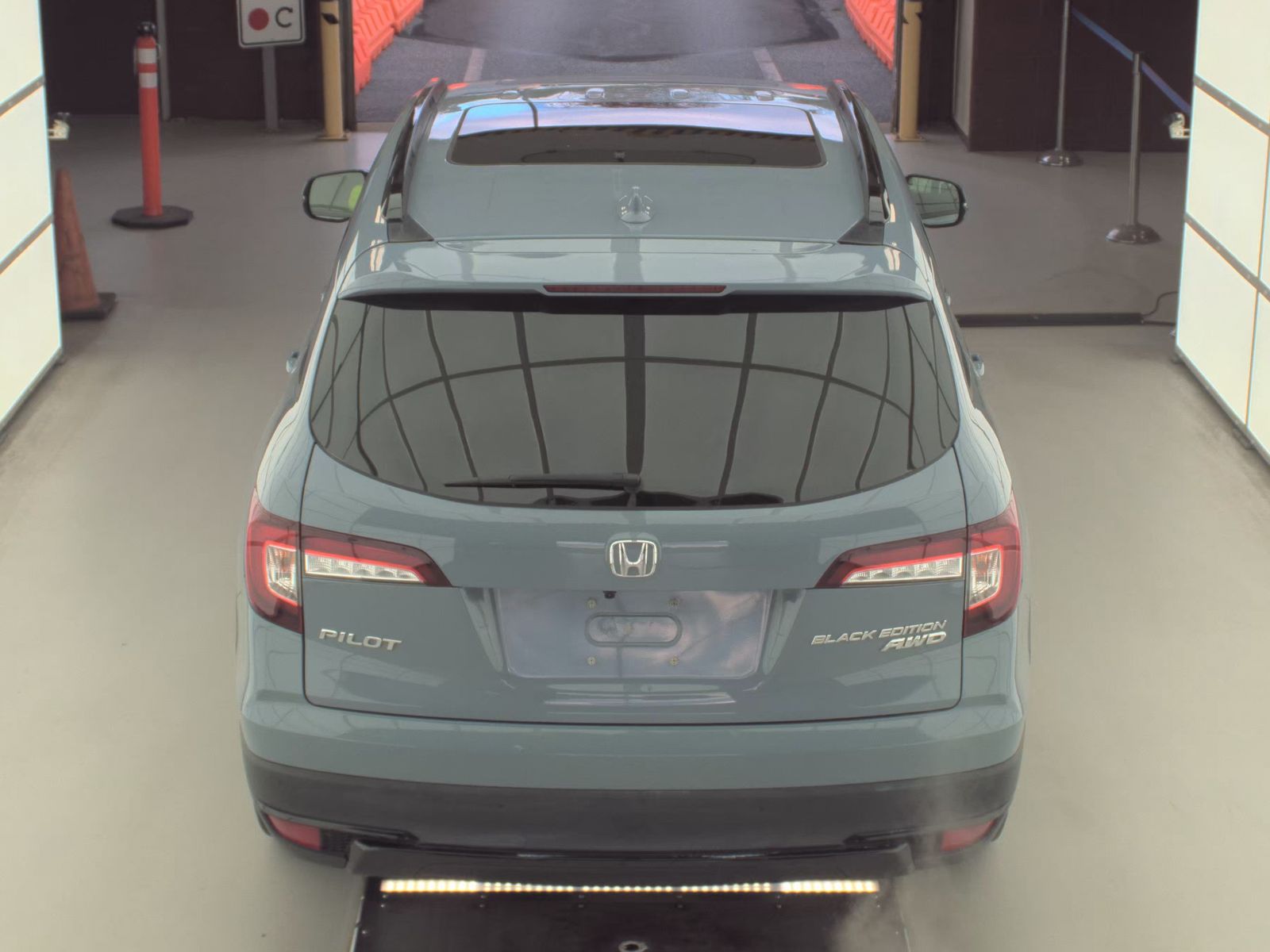 2022 Honda Pilot Black Edition AWD