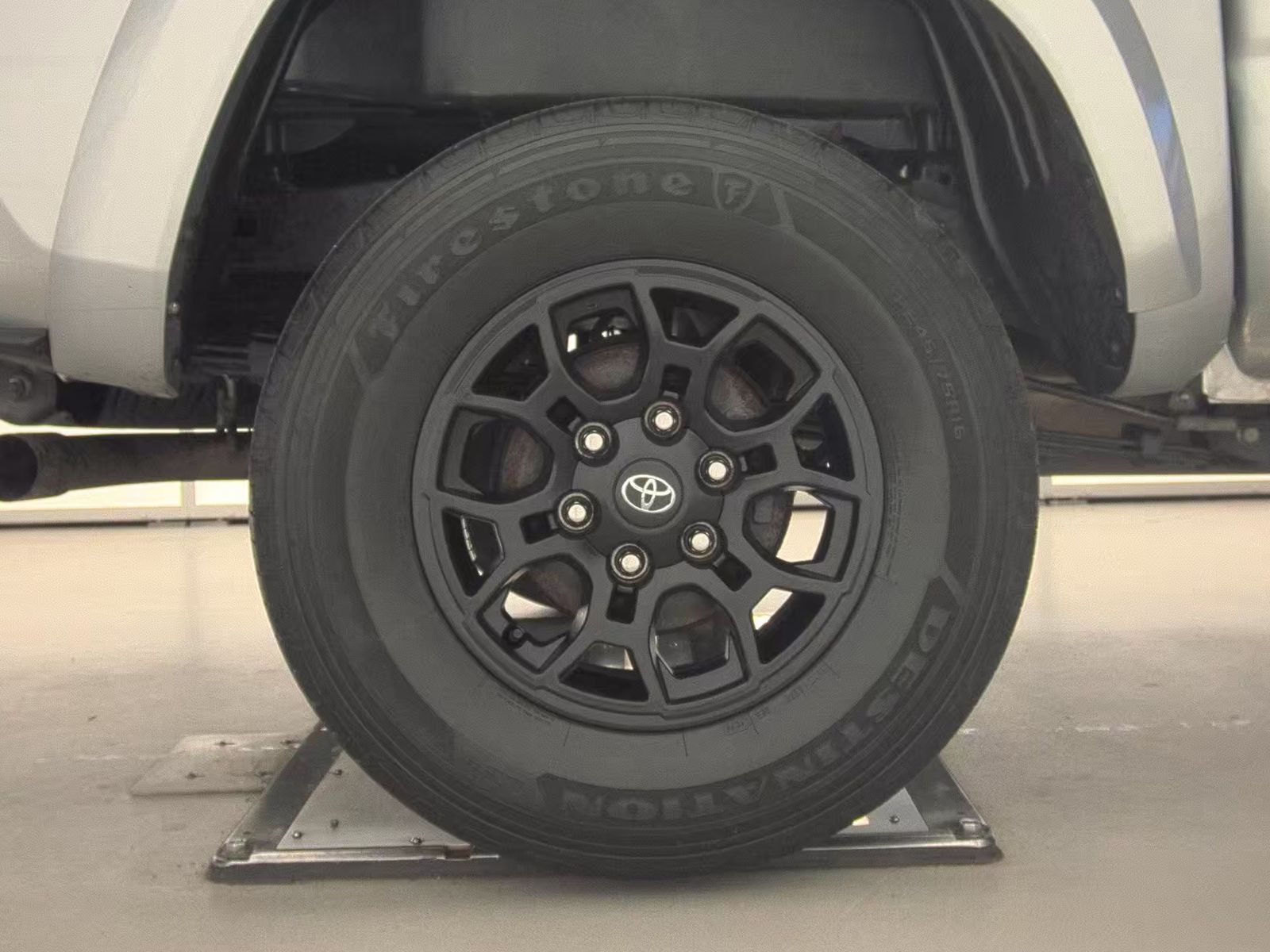 2022 Toyota Tacoma SR5 AWD