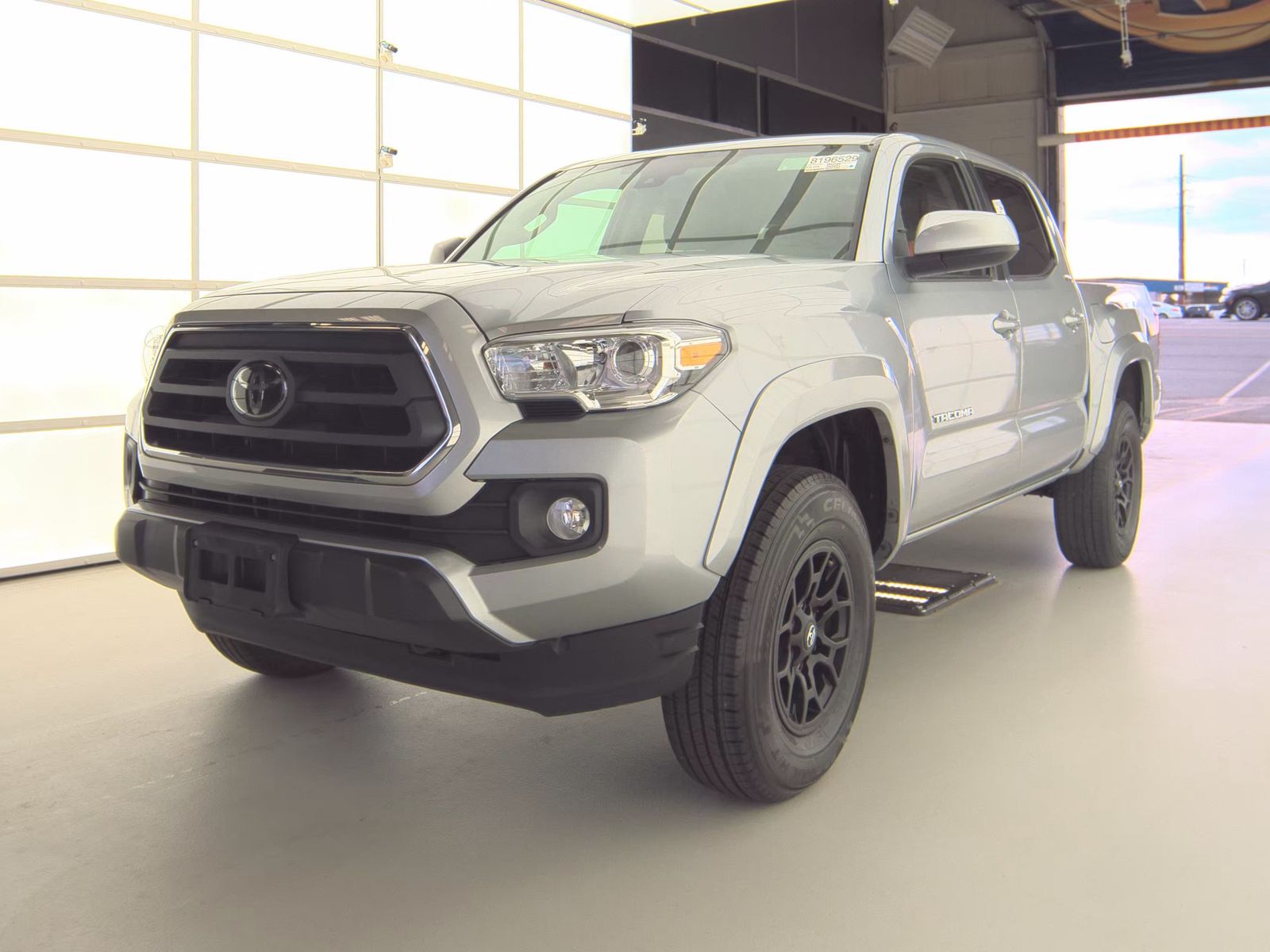 2022 Toyota Tacoma SR5 AWD
