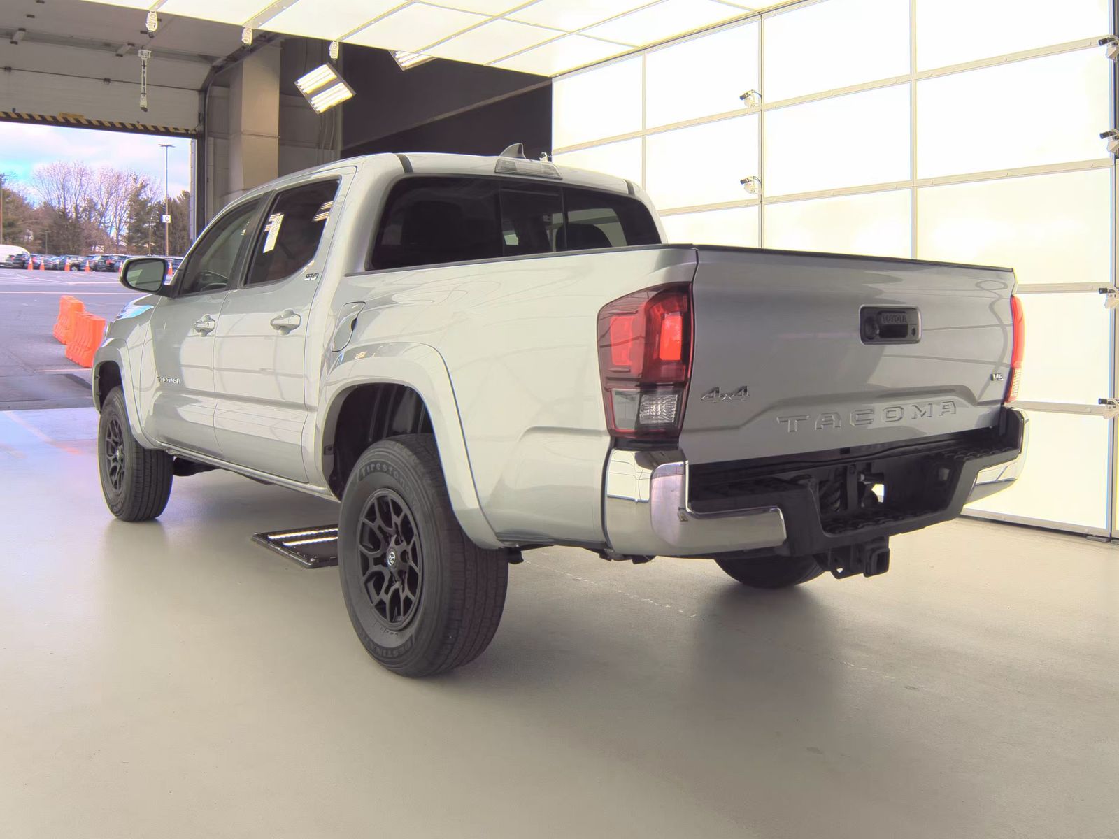 2022 Toyota Tacoma SR5 AWD