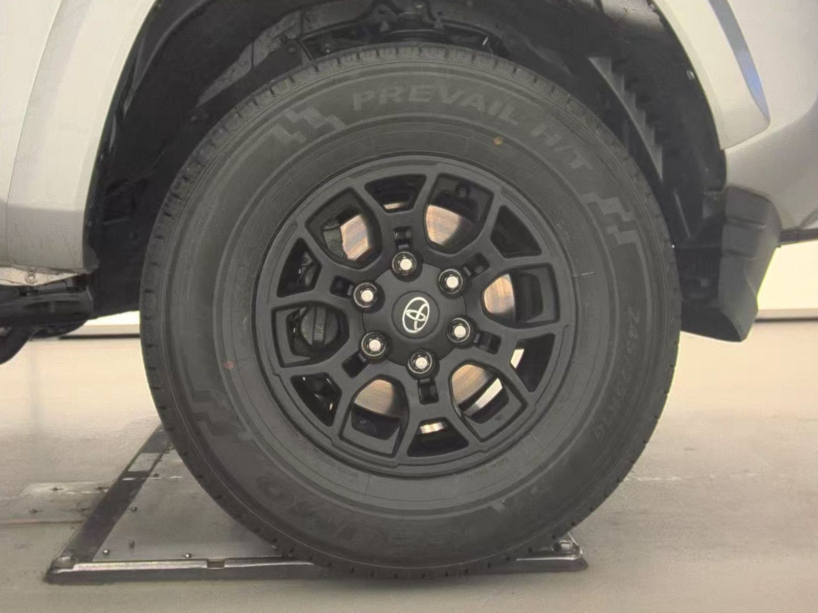 2022 Toyota Tacoma SR5 AWD