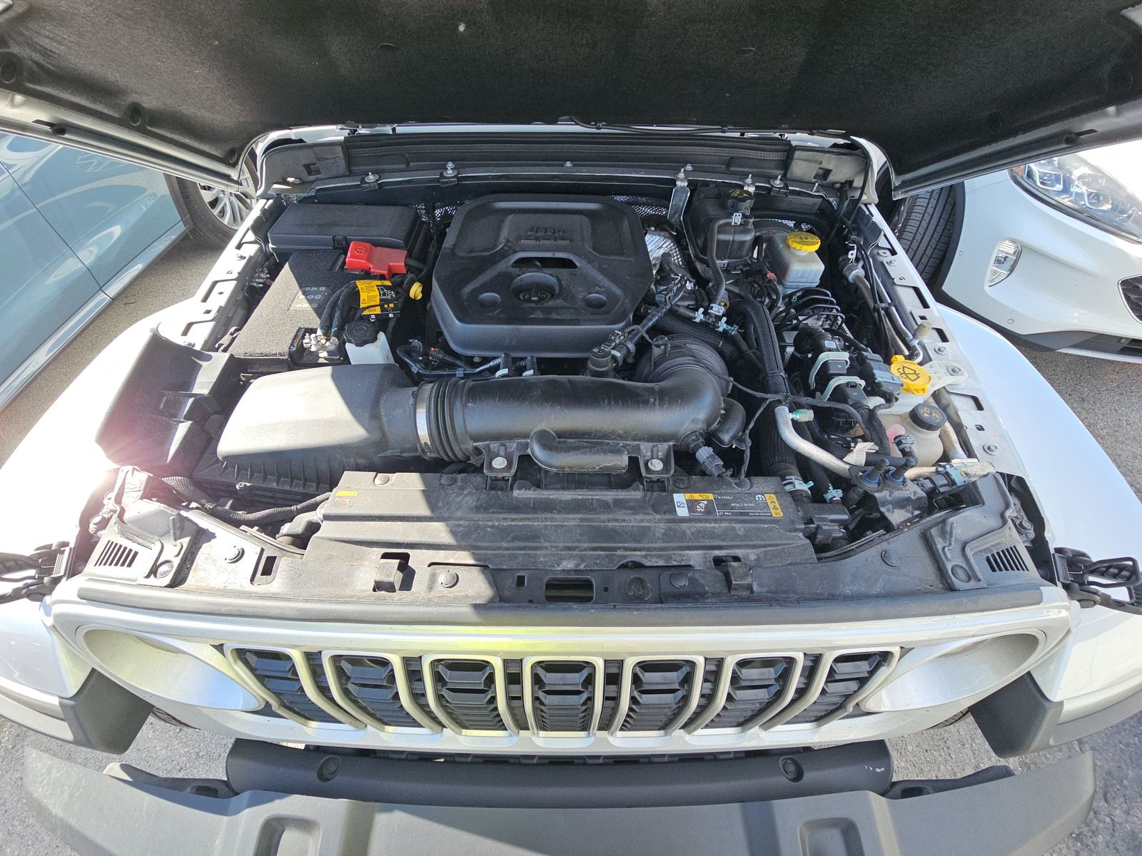 2024 Jeep Wrangler Sahara AWD