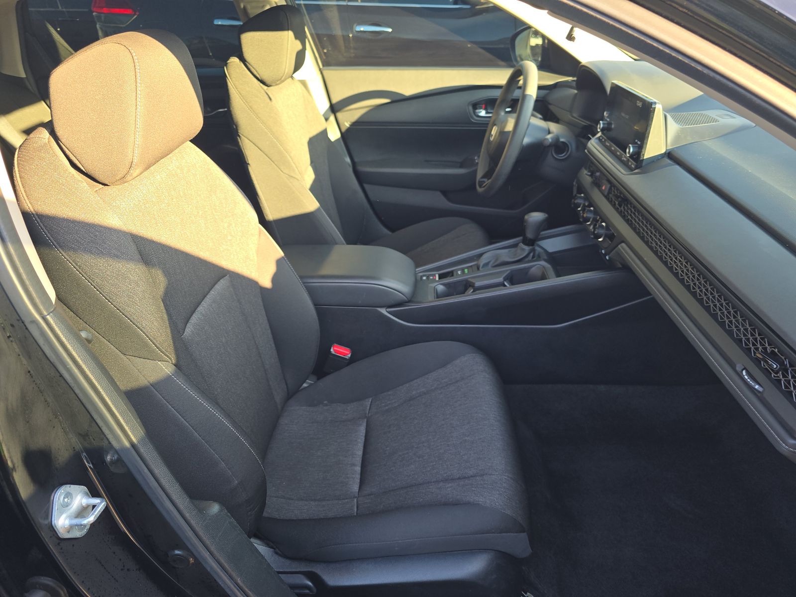 2025 Honda Accord LX FWD