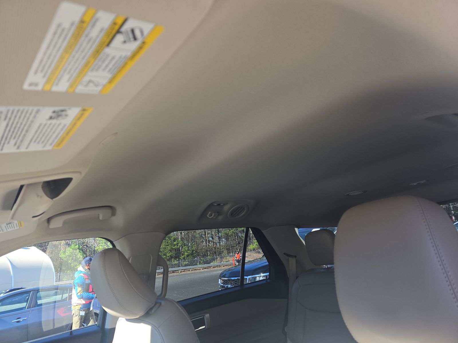 2022 Ford Explorer XLT RWD