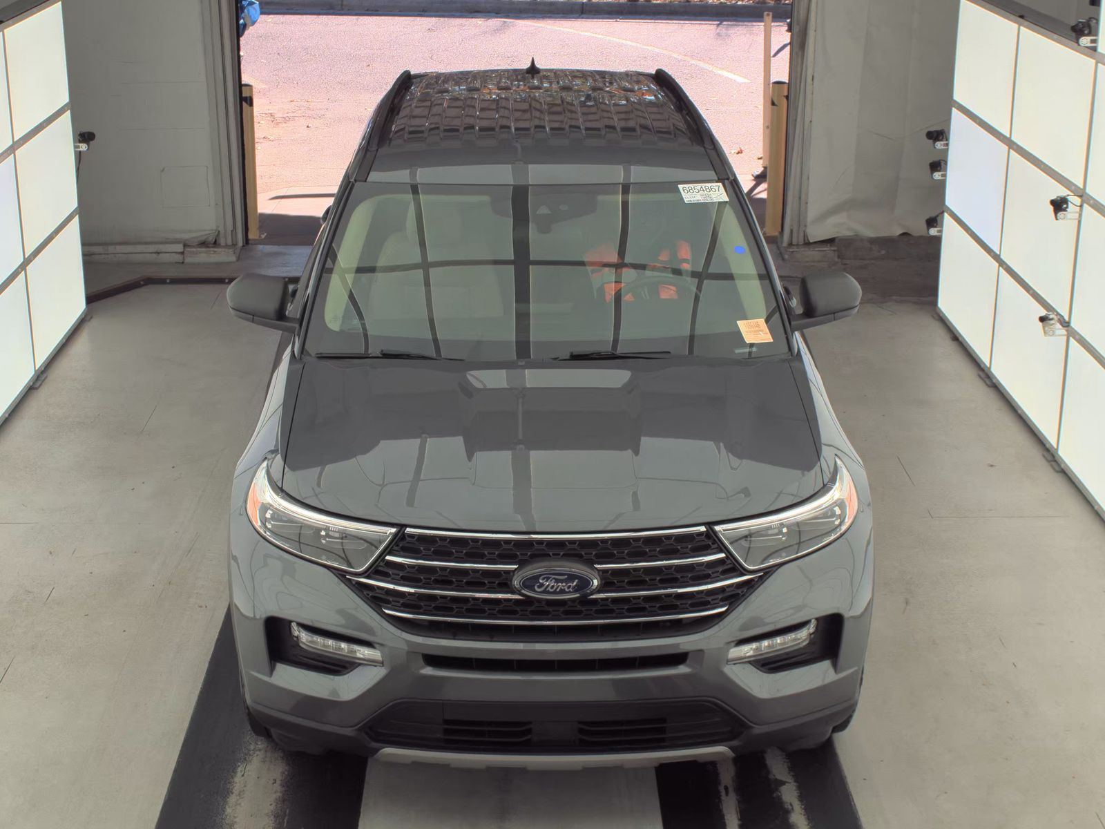 2022 Ford Explorer XLT RWD