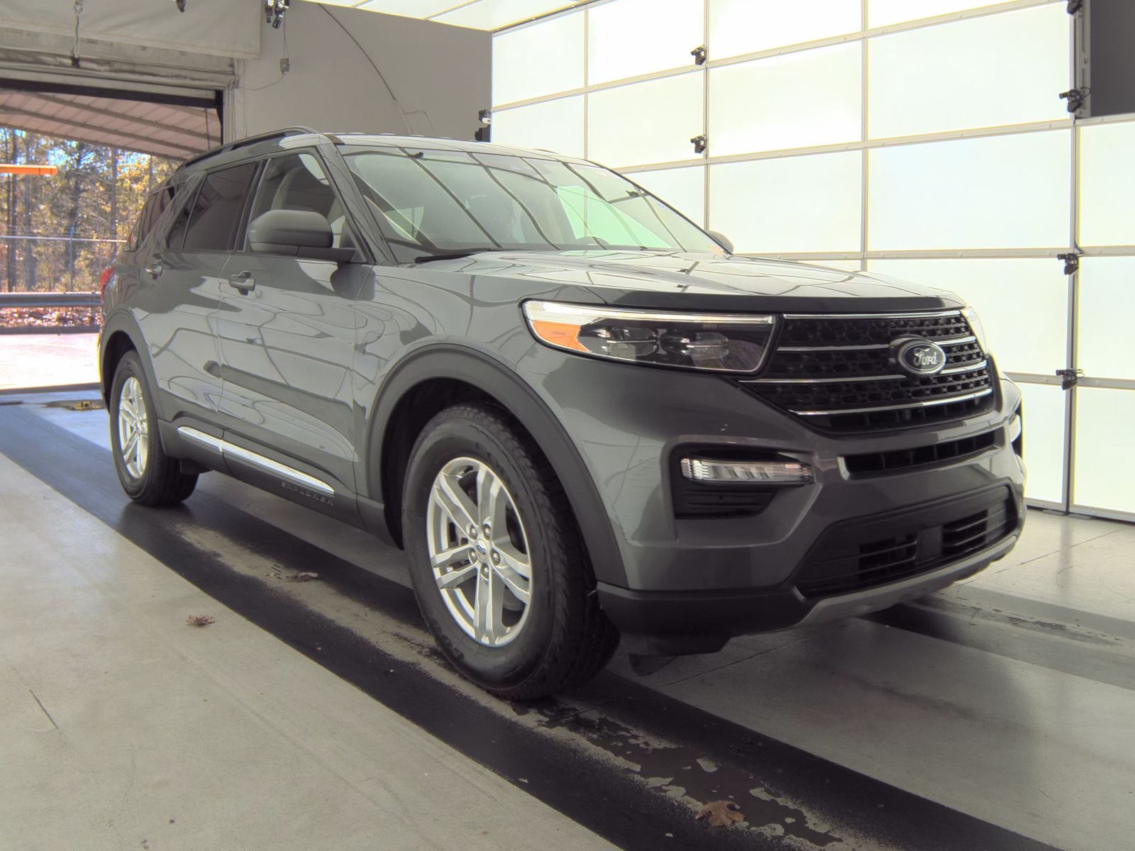 2022 Ford Explorer XLT RWD