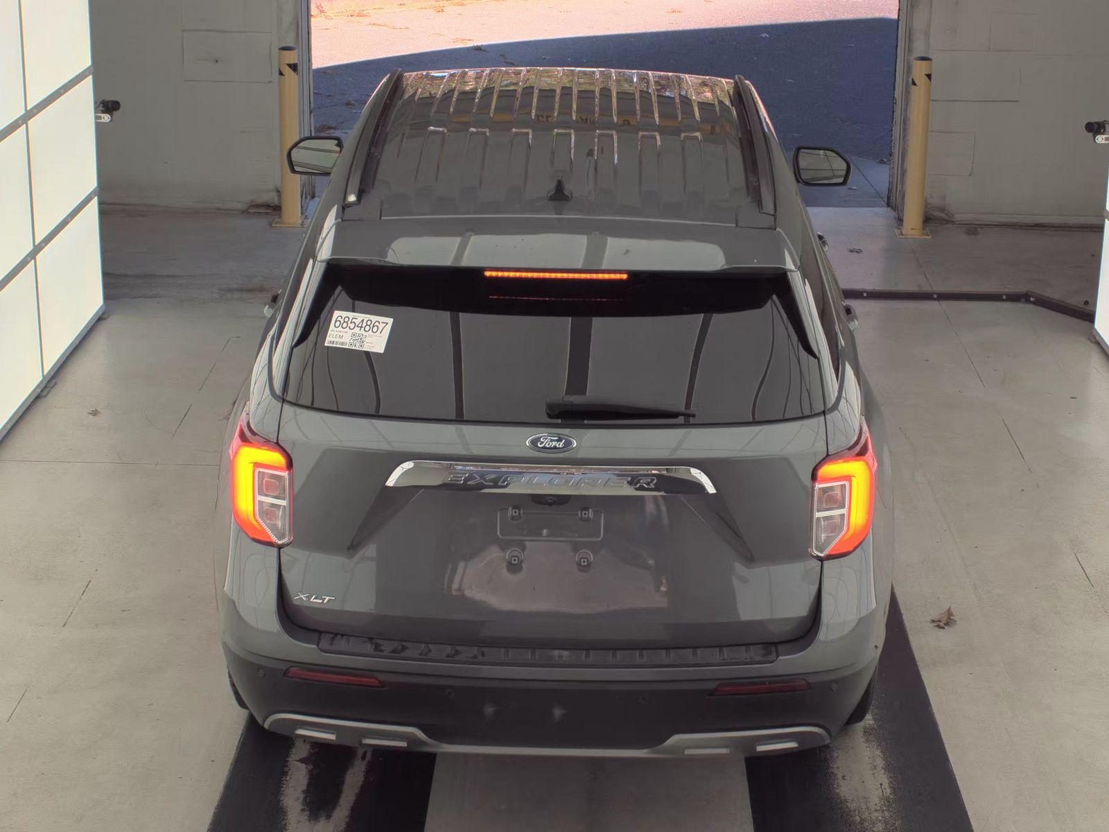 2022 Ford Explorer XLT RWD