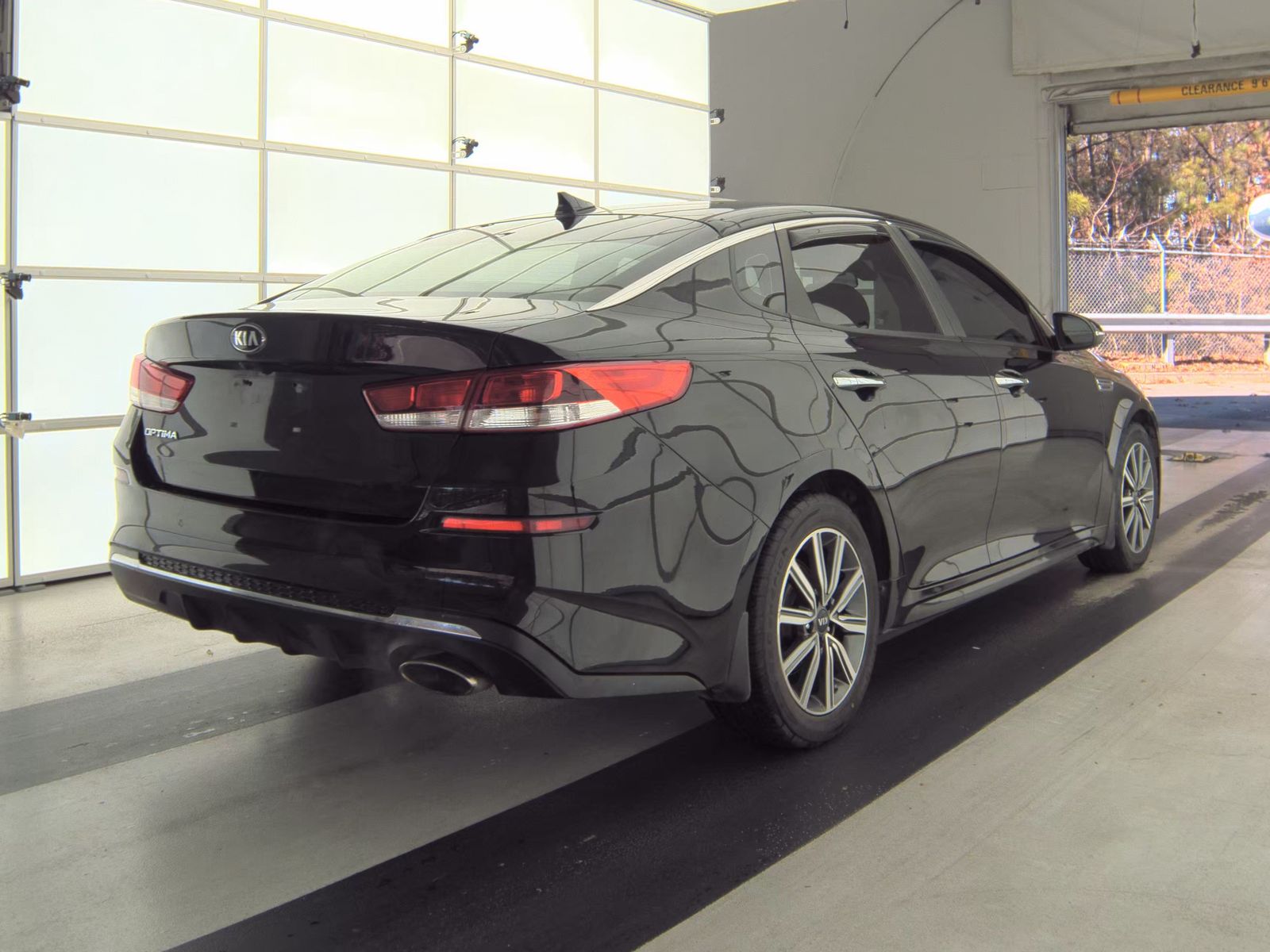 2019 Kia Optima LX FWD