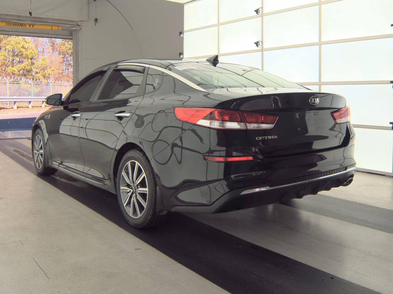 2019 Kia Optima LX FWD