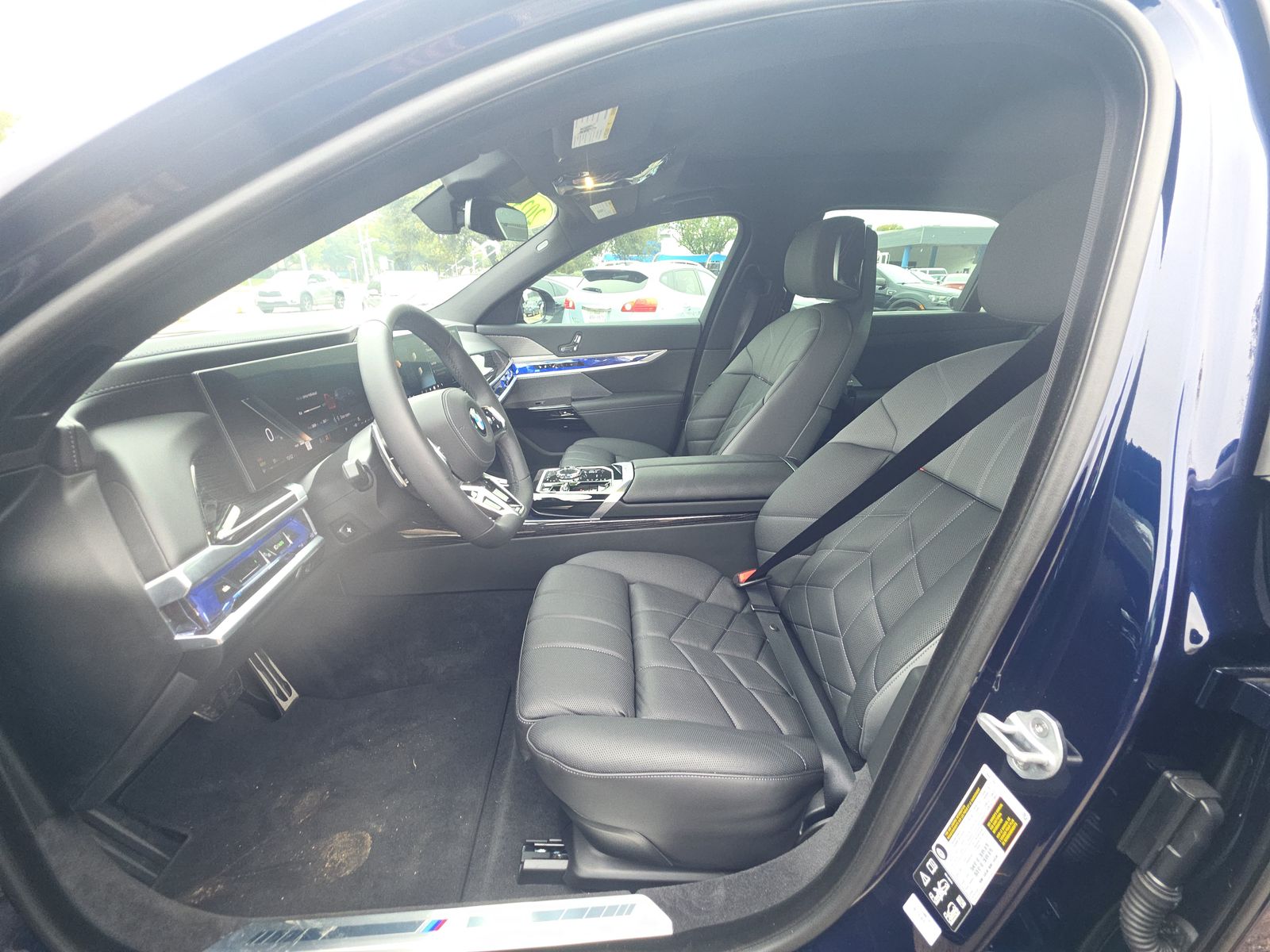 2025 BMW 7 Series 760i xDrive AWD