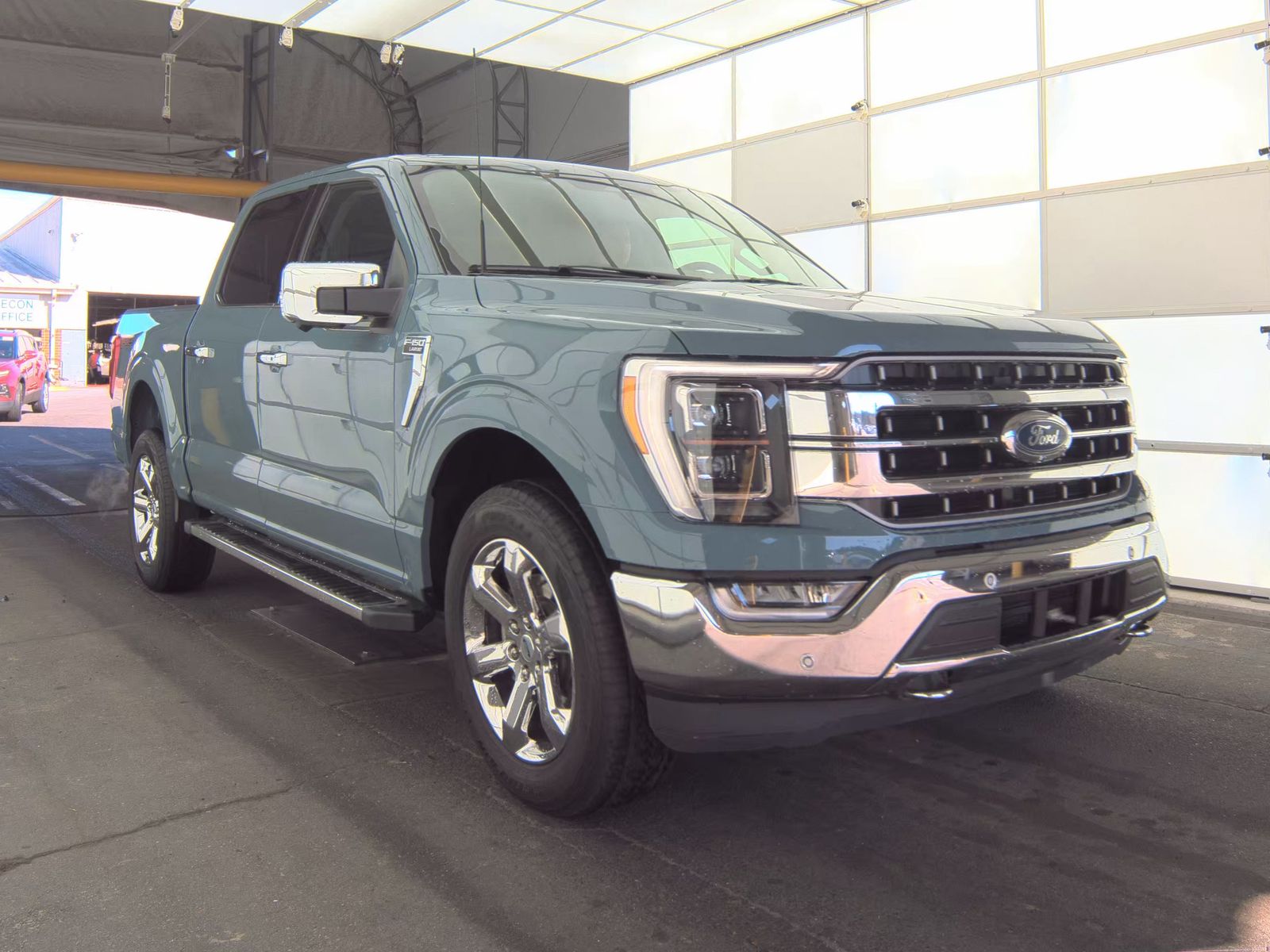 2023 Ford F-150 Lariat AWD