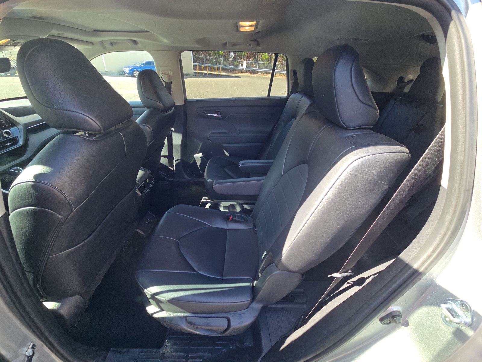 2024 Toyota Highlander XLE FWD