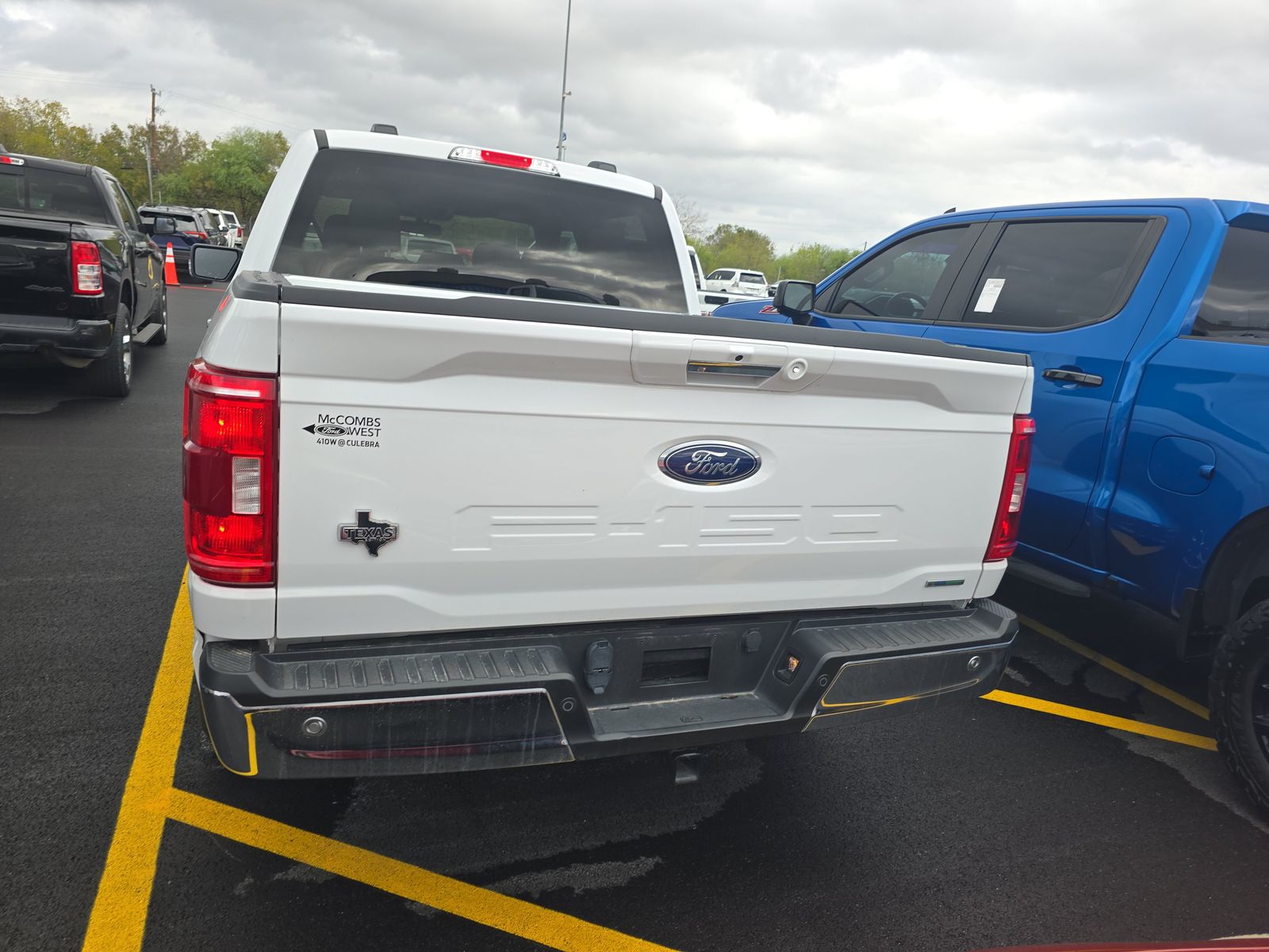 2022 Ford F-150 XLT RWD