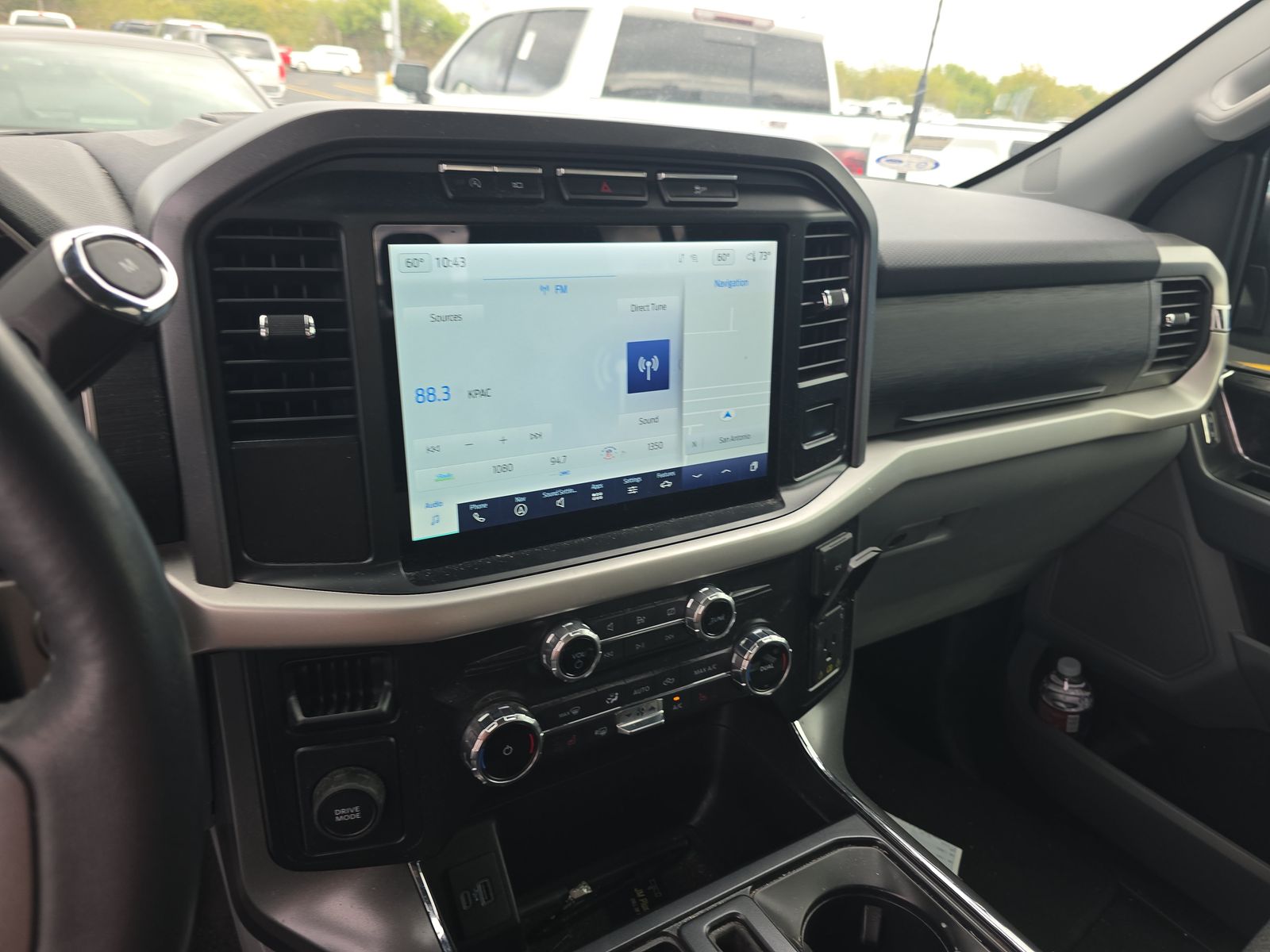 2022 Ford F-150 XLT RWD