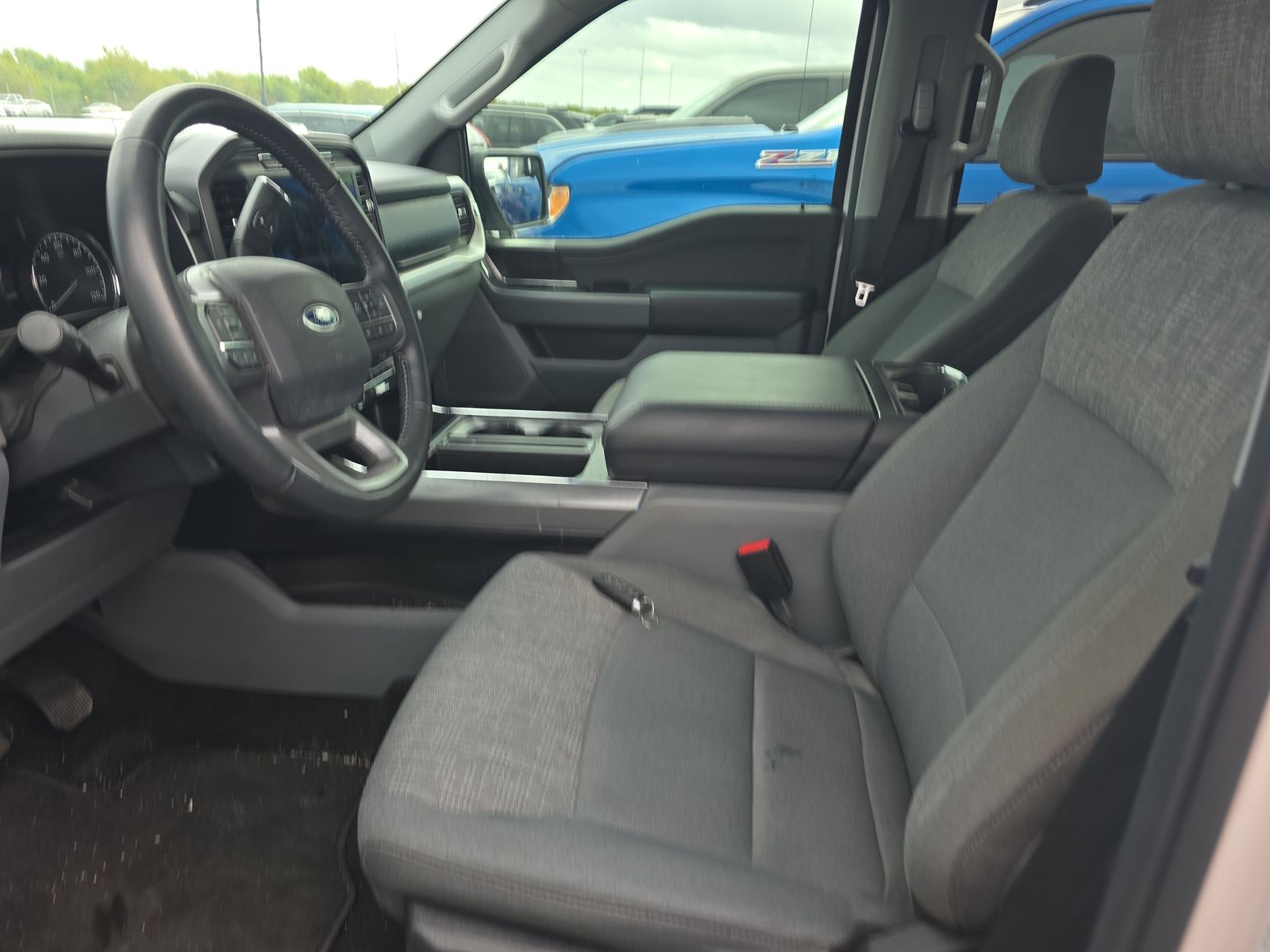 2022 Ford F-150 XLT RWD