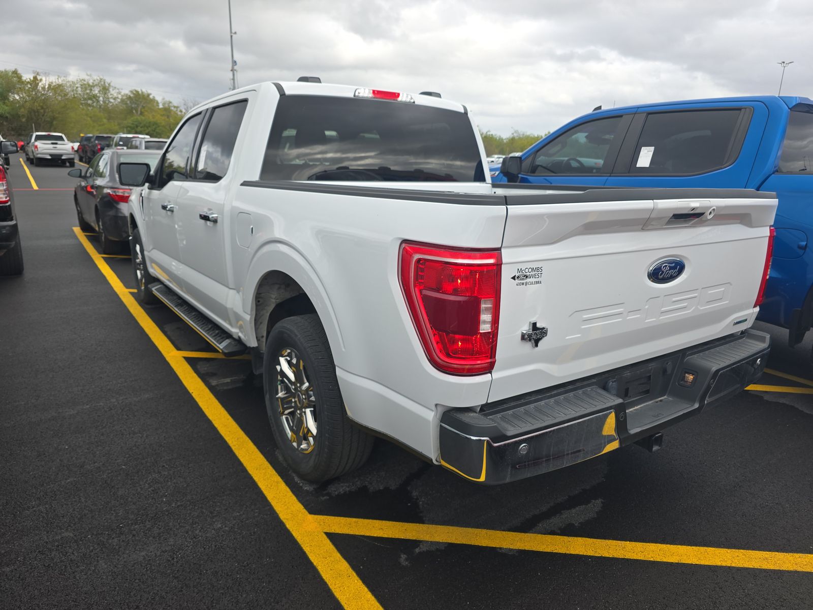 2022 Ford F-150 XLT RWD