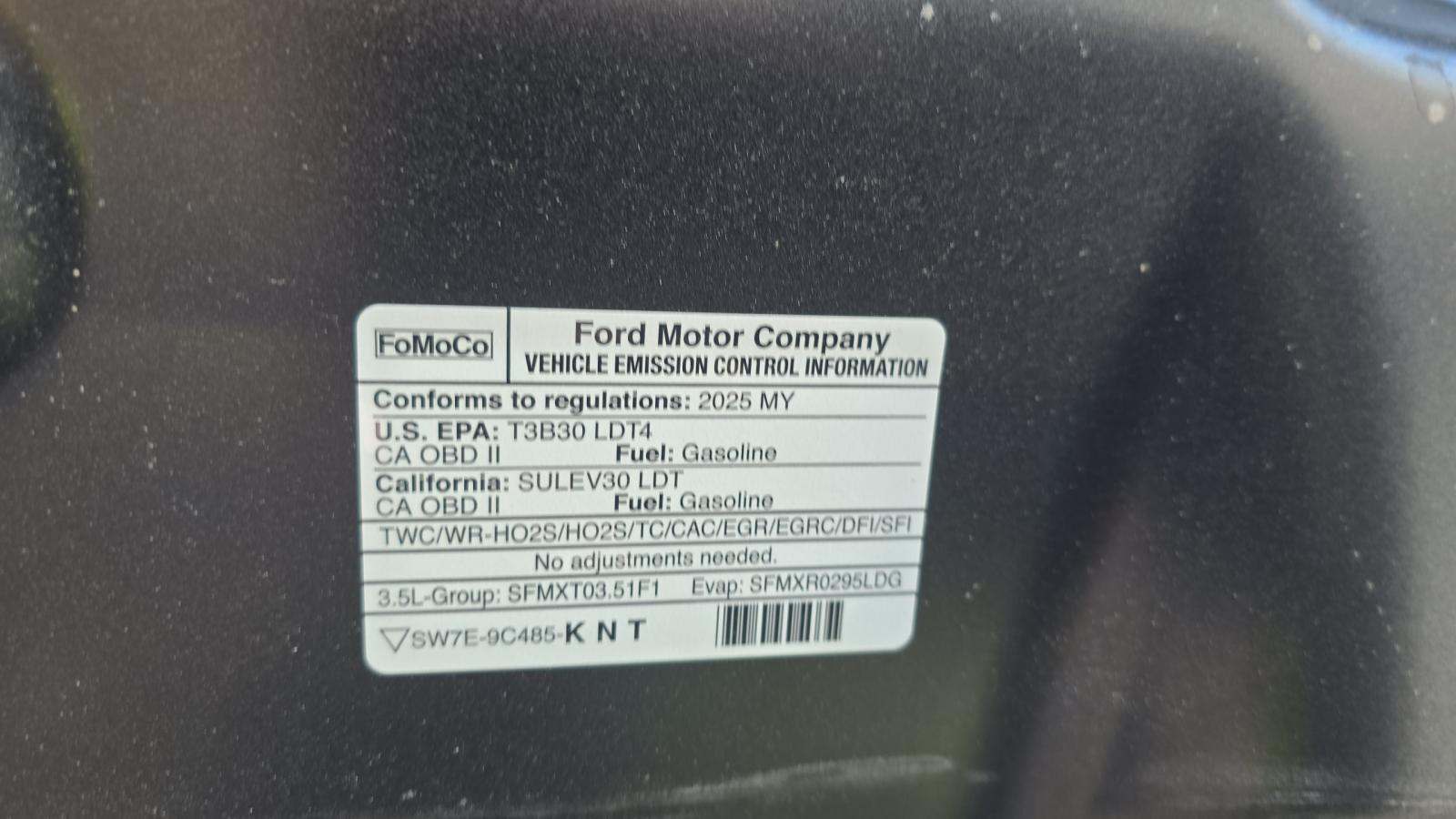 2025 Ford F-150 Hybrid Lariat AWD