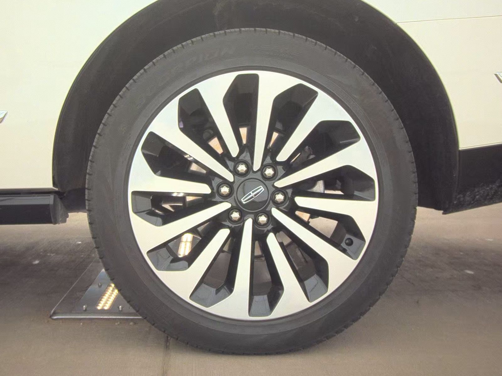 2023 Lincoln Navigator Reserve AWD