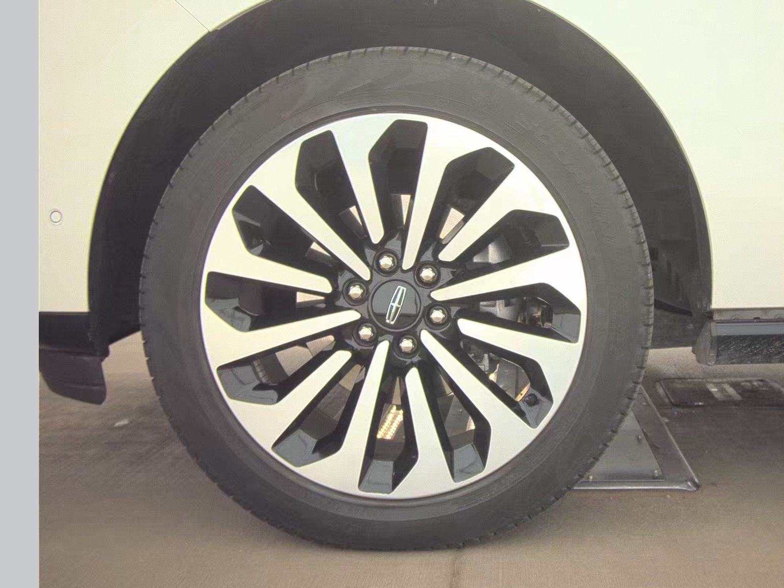 2023 Lincoln Navigator Reserve AWD