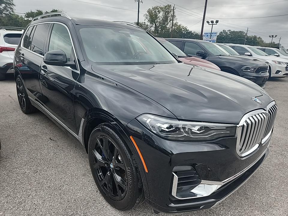 2022 BMW X7 xDrive40i AWD