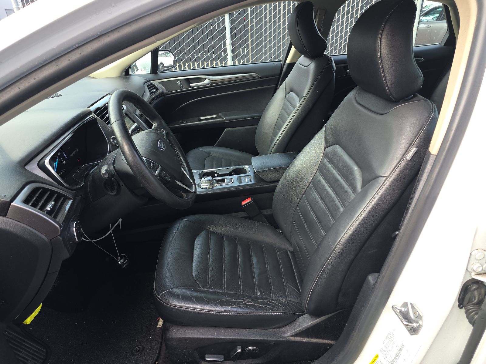FORD FUSION - 8