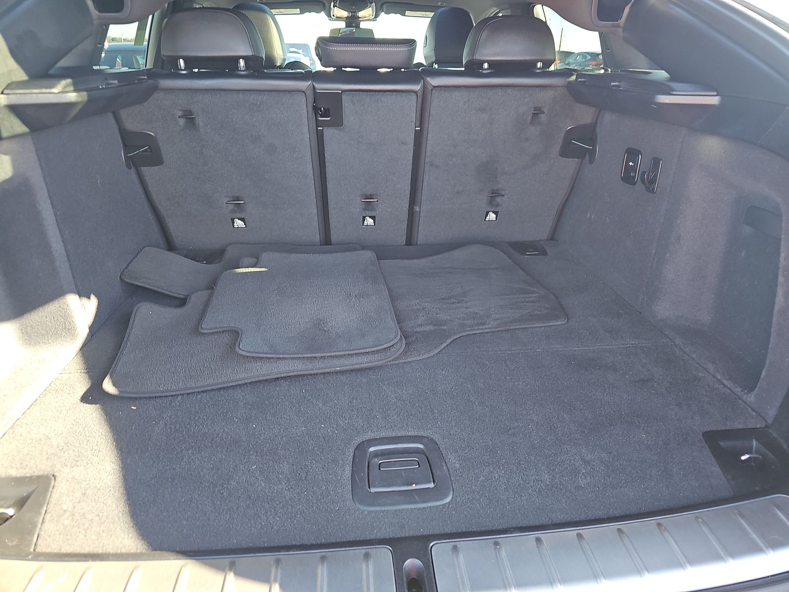 2023 BMW X4 M40i AWD