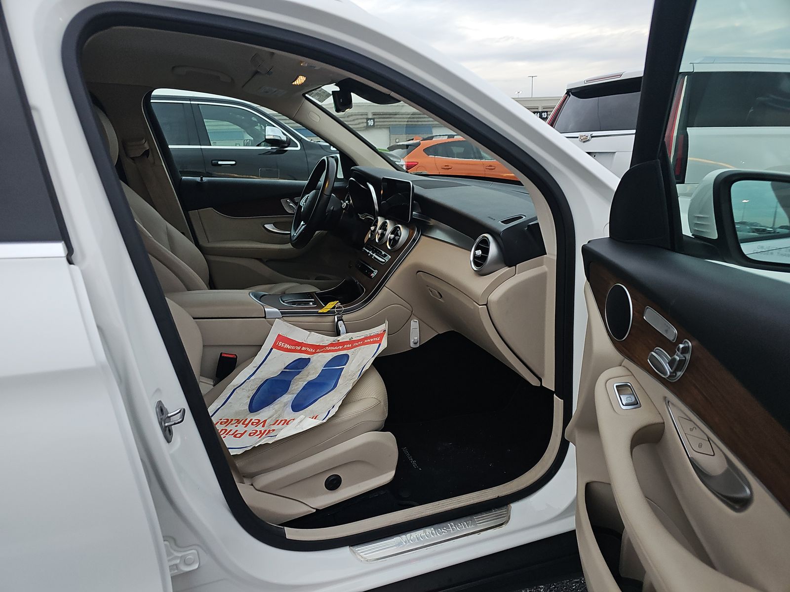 2022 Mercedes-Benz GLC GLC 300 AWD