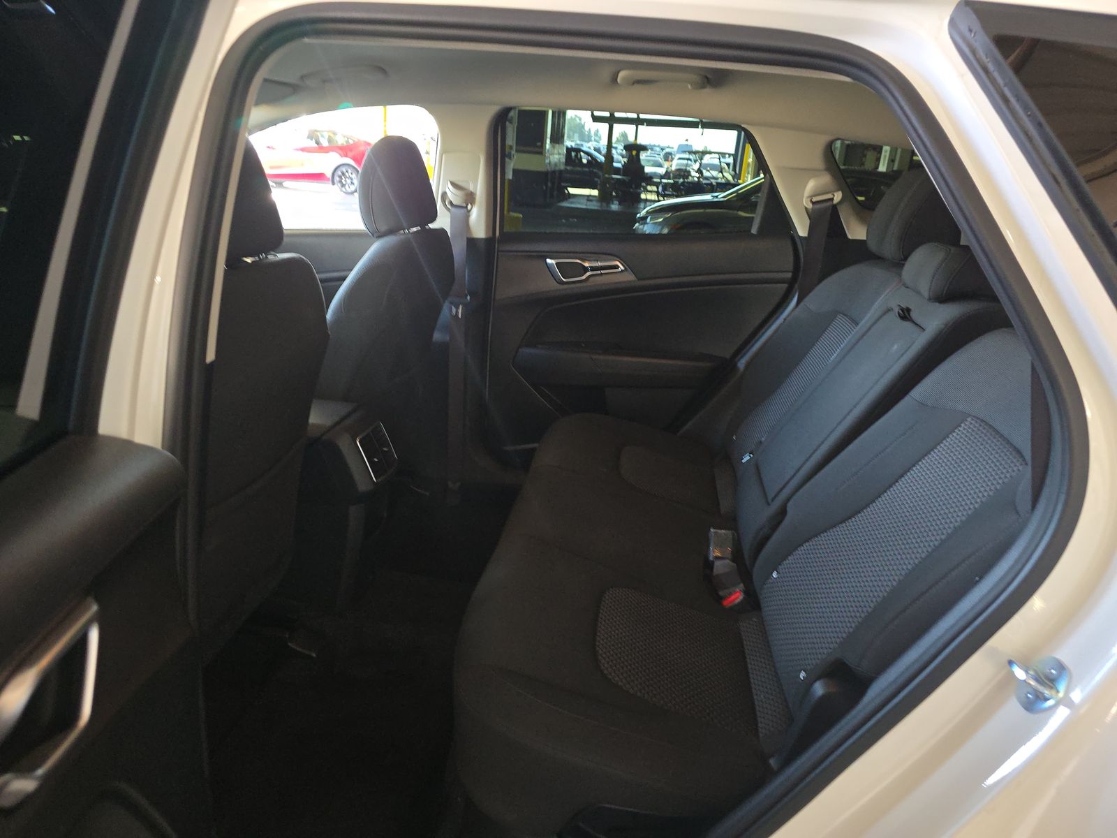 2025 Kia Sportage Hybrid LX FWD