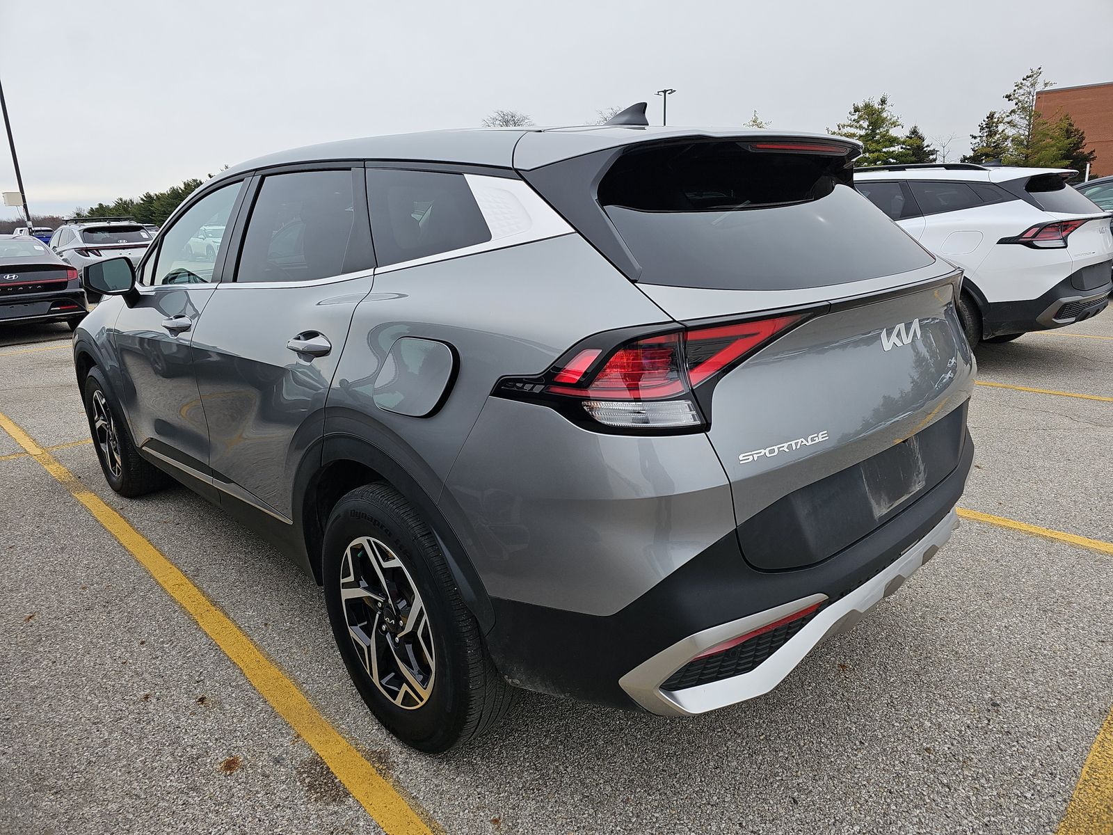 2024 Kia Sportage LX AWD