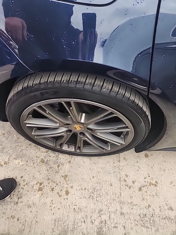 2018 Porsche Panamera 4 AWD